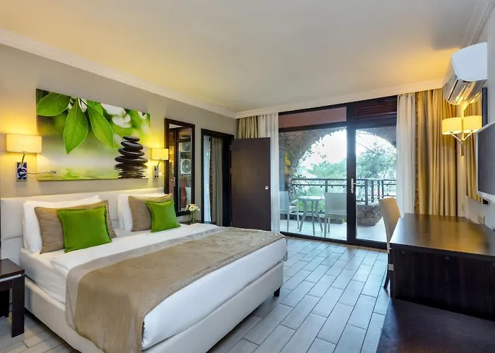 Bay - Adults Only 5* مرمريس