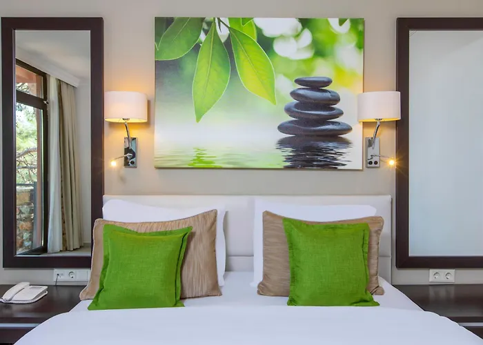 Bay - Adults Only 5* مرمريس