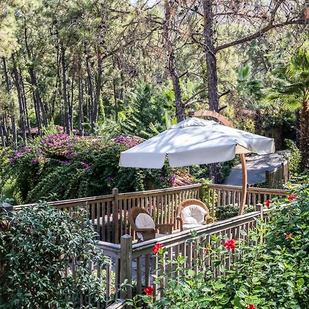 Hotel Bay - Adults Only