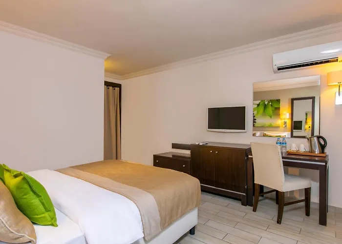 Bay - Adults Only 5*