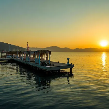 Bay - Adults Only فندق 5*