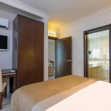 Bay - Adults Only 5* مرمريس