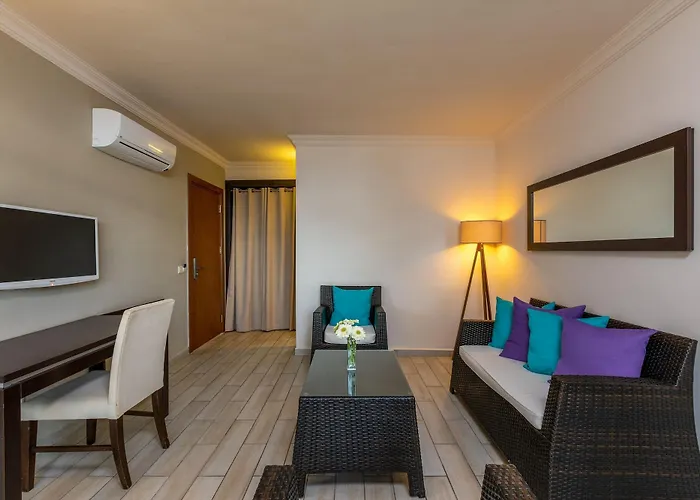 Bay - Adults Only 5*